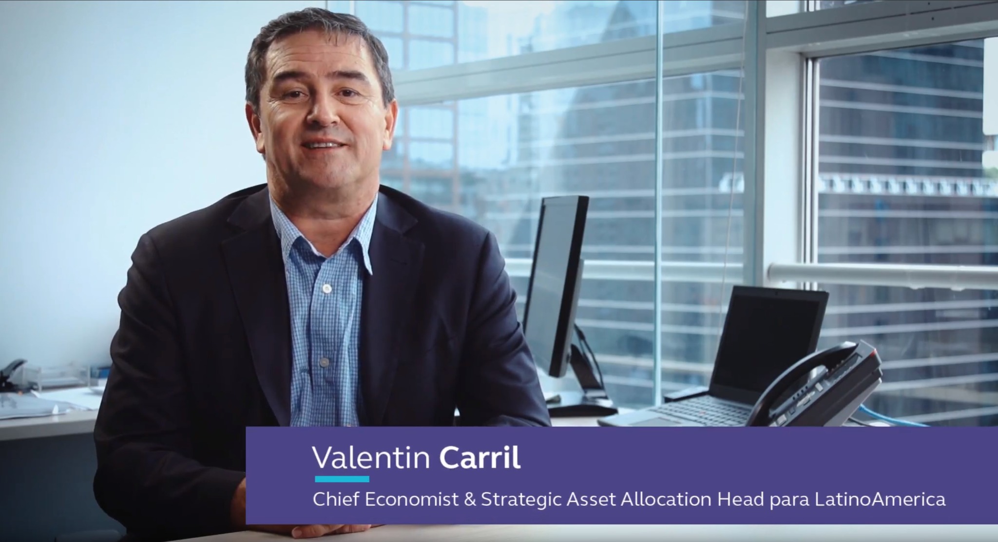 Valentín Carril Panorama Económico Principal